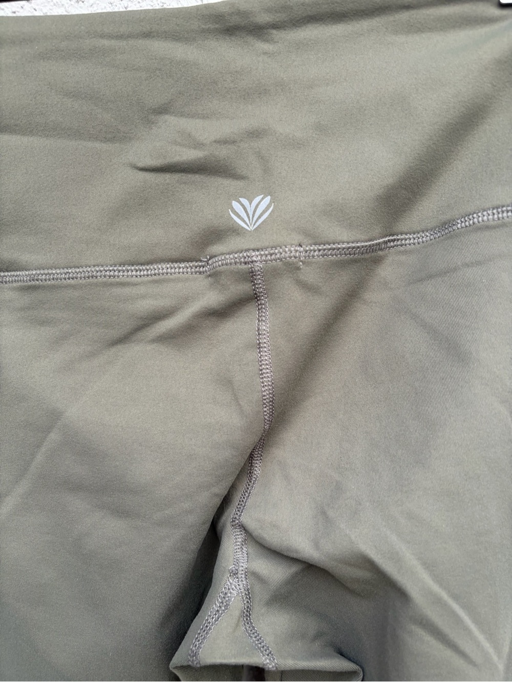 Forever 21 Olive Green High-Waist Active Leggings Women’s Size M - Picture 12 of 15